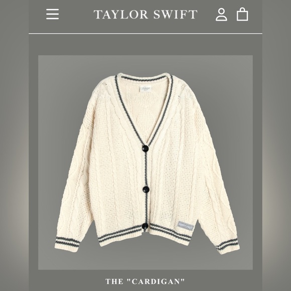 🦋 Authentic Taylor Swift Folklore Cardigan M/L 🦋 - Picture 6 of 6